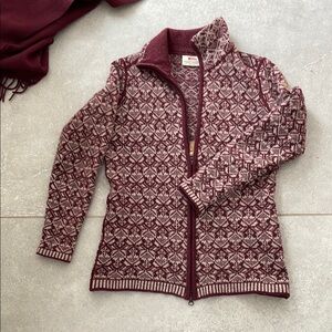 FJALL RAVEN Sweater